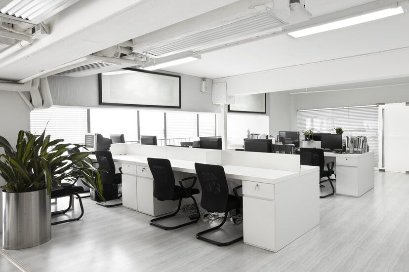 meo-khu-mui-phong-lam-viec