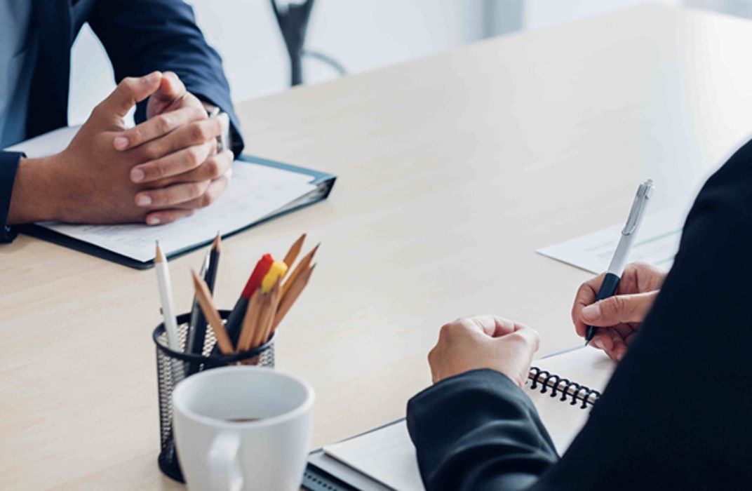 Đến muộn phỏng vấn: Cách xử lý khéo léo để không mất điểm